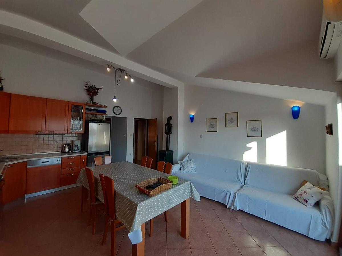 Apartments Nera Тисно Екстериор снимка