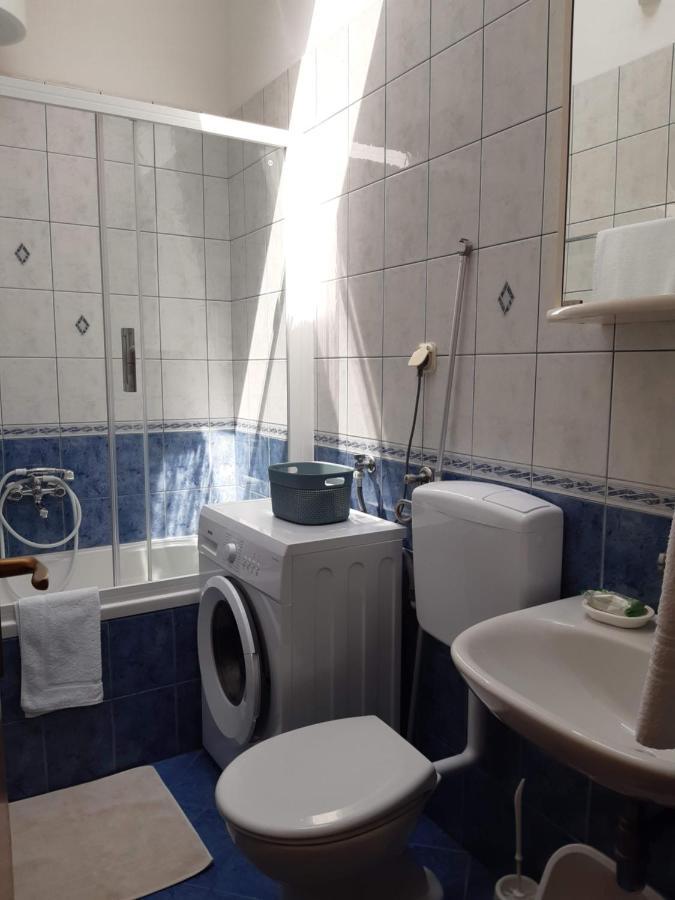 Apartments Nera Тисно Екстериор снимка